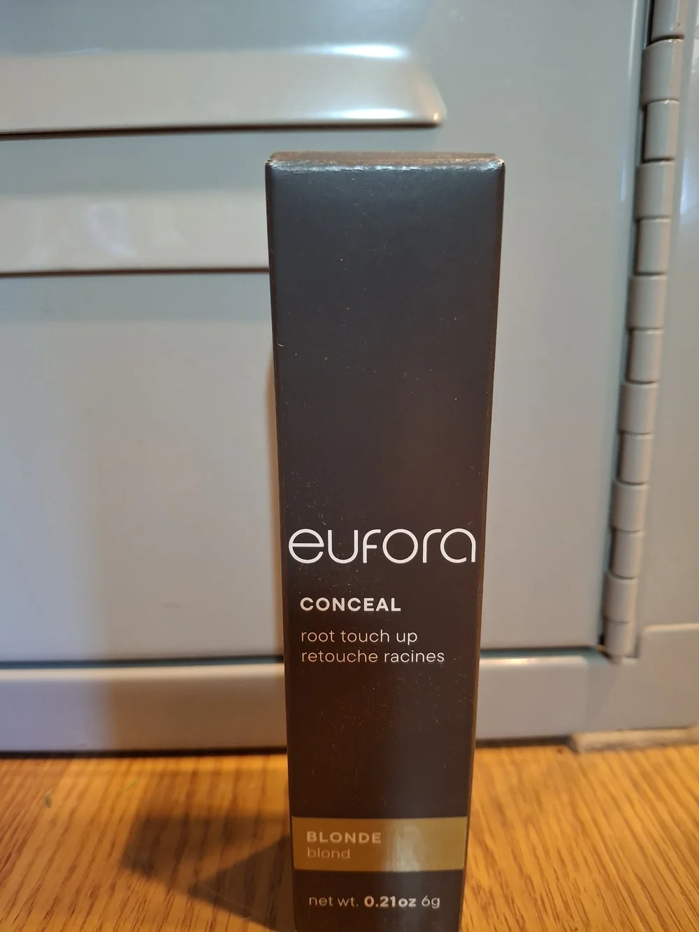 Conceal Root Touch Up - Blonde